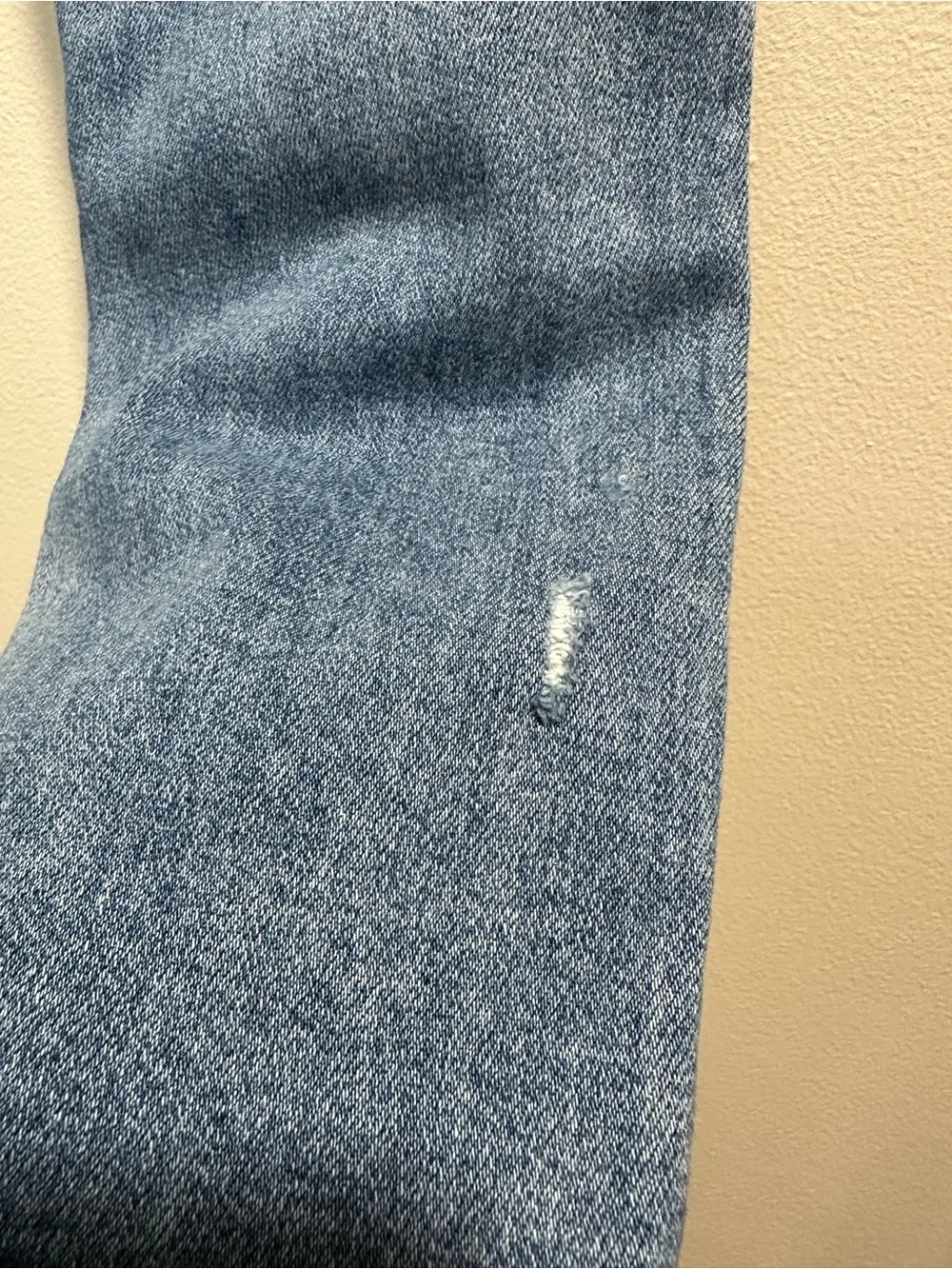Women’s Hidden Distressed High Rise Mom Jeans